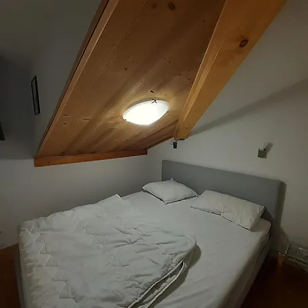 3 Pieces Avec Coin Nuit, Balcon, Parking, Et Wifi A Valfrejus - Fr-1-561-119 * מודן